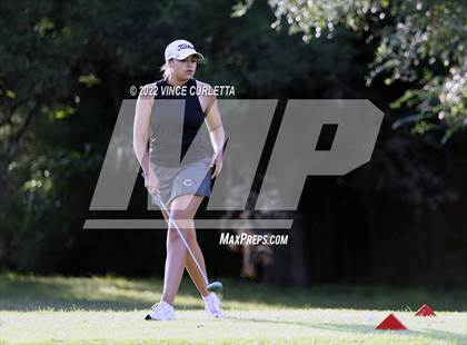 Thumbnail 1 in UIL 2A Golf State Championship photogallery.