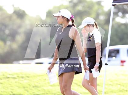 Thumbnail 1 in UIL 2A Golf State Championship photogallery.