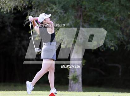 Thumbnail 2 in UIL 2A Golf State Championship photogallery.