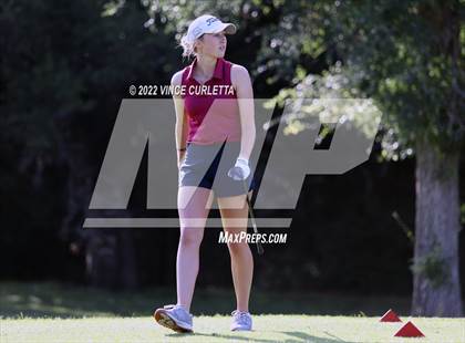 Thumbnail 1 in UIL 2A Golf State Championship photogallery.