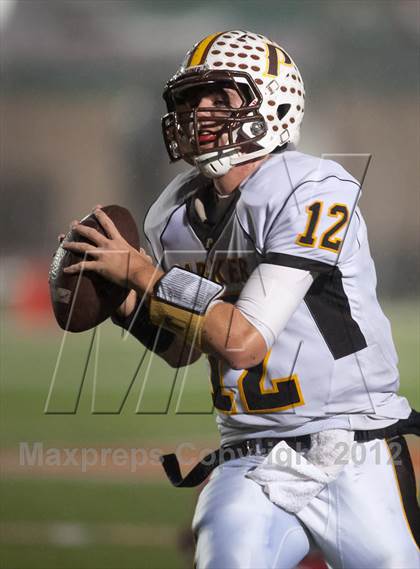 Thumbnail 1 in Parker vs Santa Fe Christian (CIF SDS D5 Final) photogallery.