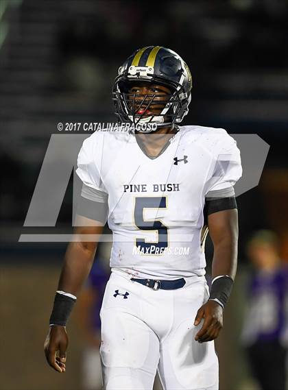 Thumbnail 3 in Pine Bush vs. Warwick photogallery.
