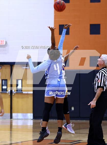 Thumbnail 2 in Pueblo vs. Mesa (Scorpion Shootout Tournament) photogallery.