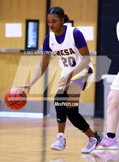 Thumbnail 2 in Pueblo vs. Mesa (Scorpion Shootout Tournament) photogallery.