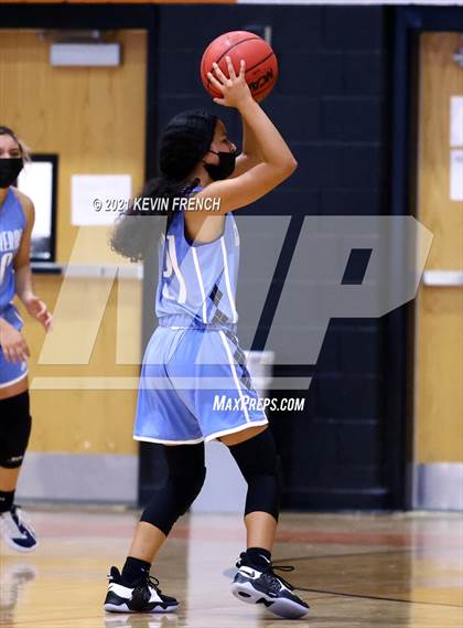 Thumbnail 3 in Pueblo vs. Mesa (Scorpion Shootout Tournament) photogallery.