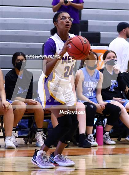 Thumbnail 3 in Pueblo vs. Mesa (Scorpion Shootout Tournament) photogallery.