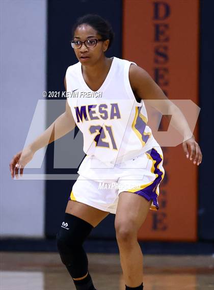 Thumbnail 3 in Pueblo vs. Mesa (Scorpion Shootout Tournament) photogallery.