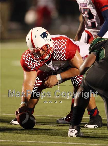 Thumbnail 3 in Miramar @ DeSoto (Texas vs. Florida Football Showcase) photogallery.