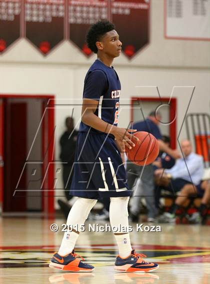 Thumbnail 1 in Chaminade vs. Harvard-Westlake photogallery.