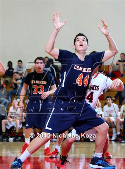 Thumbnail 3 in Chaminade vs. Harvard-Westlake photogallery.