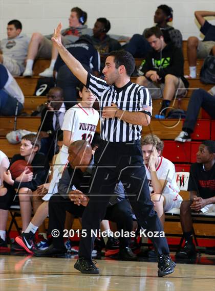 Thumbnail 1 in Chaminade vs. Harvard-Westlake photogallery.