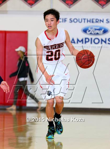 Thumbnail 3 in Chaminade vs. Harvard-Westlake photogallery.