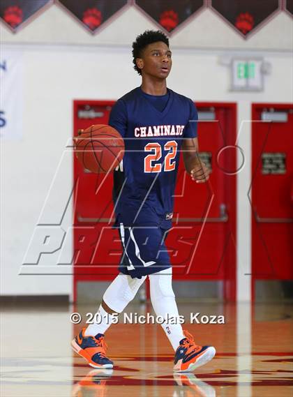 Thumbnail 2 in Chaminade vs. Harvard-Westlake photogallery.
