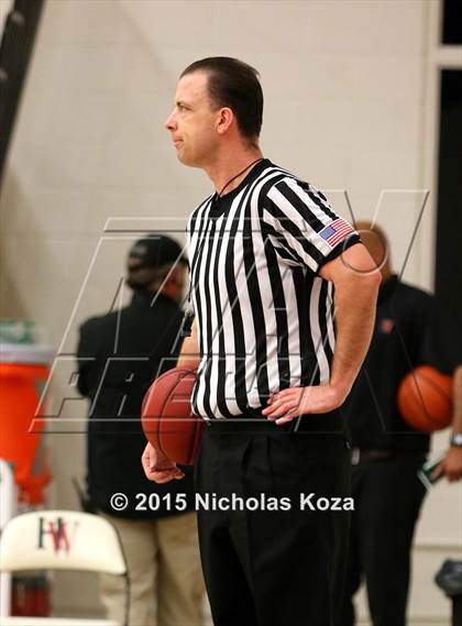 Thumbnail 1 in Chaminade vs. Harvard-Westlake photogallery.