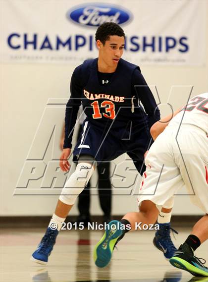 Thumbnail 1 in Chaminade vs. Harvard-Westlake photogallery.