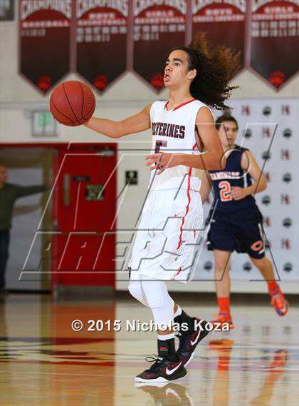 Thumbnail 3 in Chaminade vs. Harvard-Westlake photogallery.