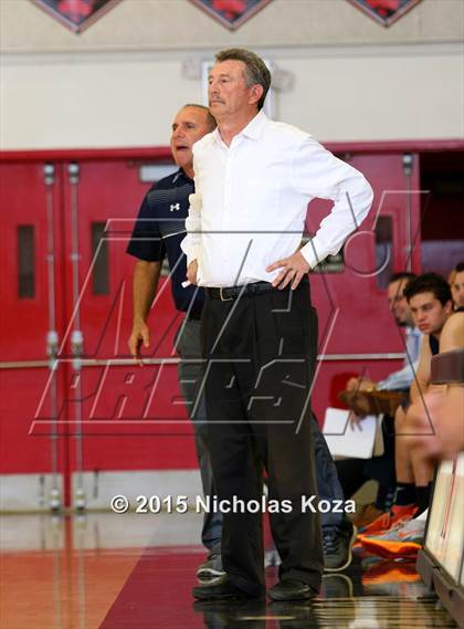 Thumbnail 2 in Chaminade vs. Harvard-Westlake photogallery.