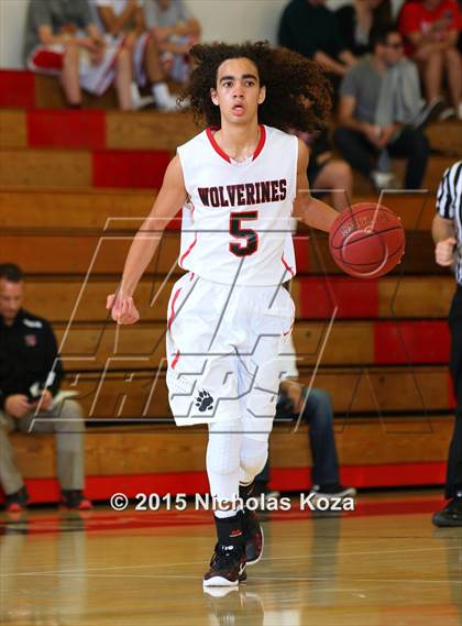 Thumbnail 2 in Chaminade vs. Harvard-Westlake photogallery.