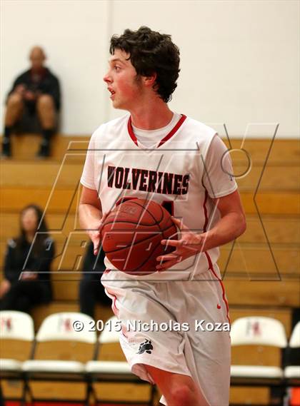 Thumbnail 1 in Chaminade vs. Harvard-Westlake photogallery.