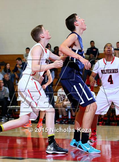 Thumbnail 3 in Chaminade vs. Harvard-Westlake photogallery.