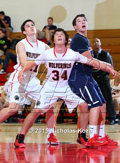 Thumbnail 2 in Chaminade vs. Harvard-Westlake photogallery.