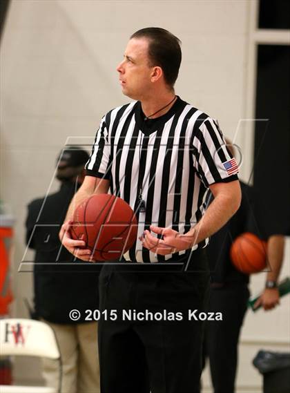 Thumbnail 3 in Chaminade vs. Harvard-Westlake photogallery.