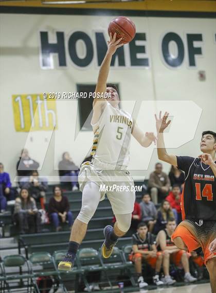 Thumbnail 2 in Selma @ Kingsburg photogallery.