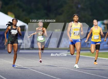 Thumbnail 1 in FHSAA Class 3A Final (200m) photogallery.