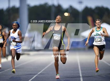 Thumbnail 3 in FHSAA Class 3A Final (200m) photogallery.