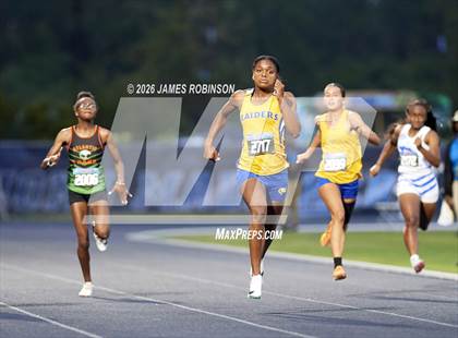 Thumbnail 2 in FHSAA Class 3A Final (200m) photogallery.