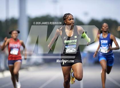 Thumbnail 1 in FHSAA Class 3A Final (200m) photogallery.