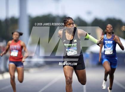 Thumbnail 2 in FHSAA Class 3A Final (200m) photogallery.