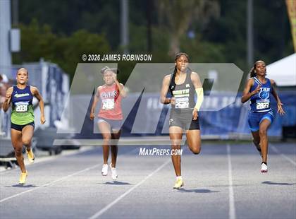 Thumbnail 1 in FHSAA Class 3A Final (200m) photogallery.