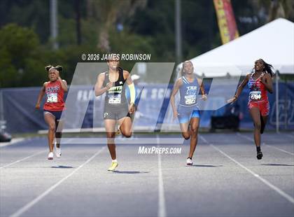 Thumbnail 2 in FHSAA Class 3A Final (200m) photogallery.