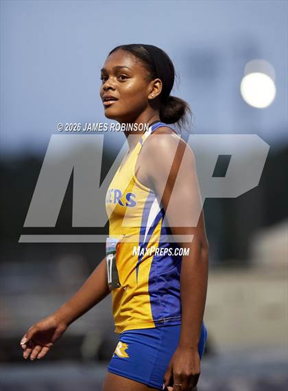 Thumbnail 2 in FHSAA Class 3A Final (200m) photogallery.