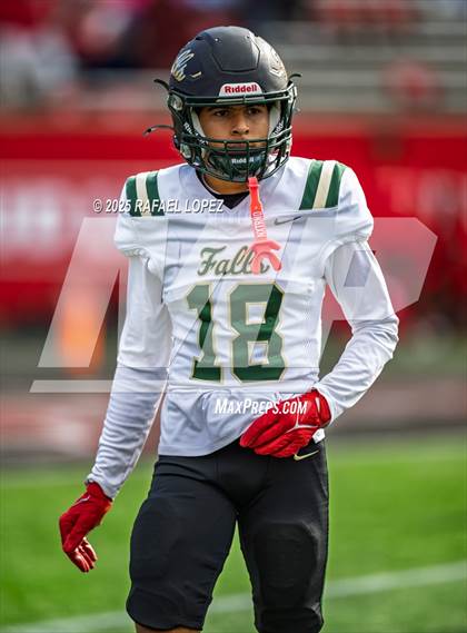 Thumbnail 1 in North Shore vs. Cypress Falls (UIL 6A D1 Football Regional) photogallery.