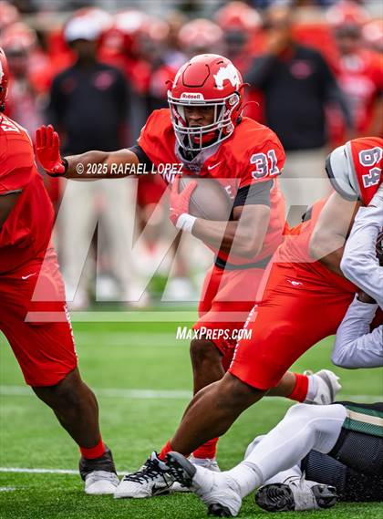 Thumbnail 2 in North Shore vs. Cypress Falls (UIL 6A D1 Football Regional) photogallery.