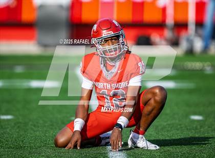 Thumbnail 2 in North Shore vs. Cypress Falls (UIL 6A D1 Football Regional) photogallery.