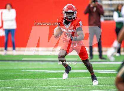 Thumbnail 2 in North Shore vs. Cypress Falls (UIL 6A D1 Football Regional) photogallery.