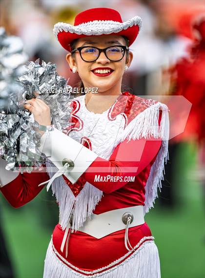 Thumbnail 3 in North Shore vs. Cypress Falls (UIL 6A D1 Football Regional) photogallery.