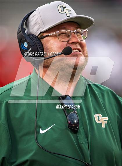 Thumbnail 2 in North Shore vs. Cypress Falls (UIL 6A D1 Football Regional) photogallery.