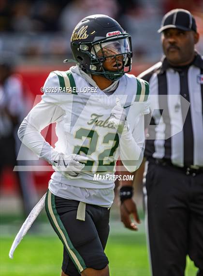 Thumbnail 3 in North Shore vs. Cypress Falls (UIL 6A D1 Football Regional) photogallery.