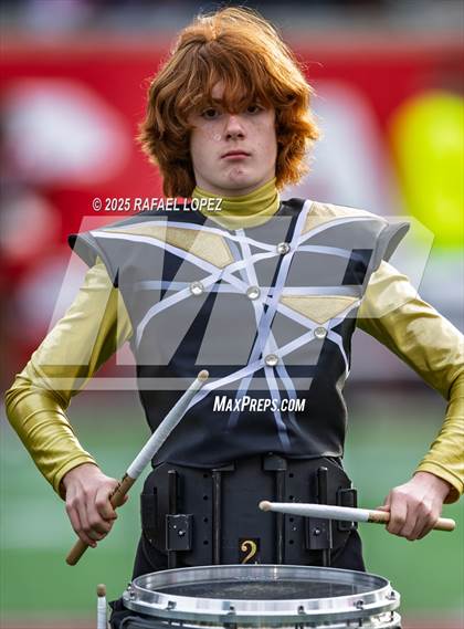 Thumbnail 3 in North Shore vs. Cypress Falls (UIL 6A D1 Football Regional) photogallery.