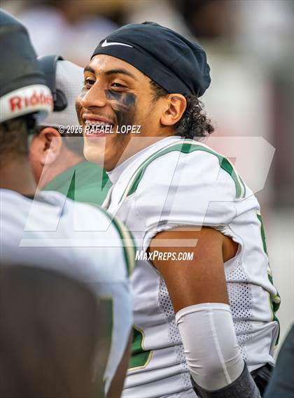 Thumbnail 1 in North Shore vs. Cypress Falls (UIL 6A D1 Football Regional) photogallery.