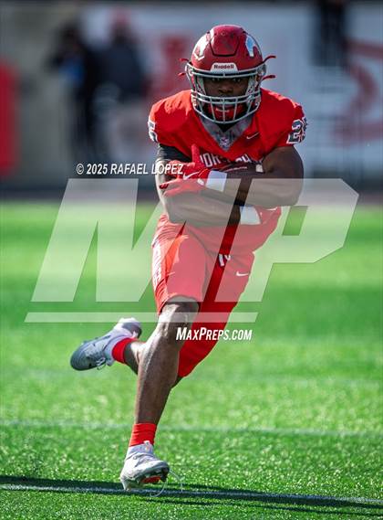 Thumbnail 3 in North Shore vs. Cypress Falls (UIL 6A D1 Football Regional) photogallery.