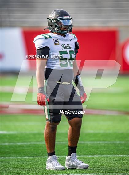 Thumbnail 3 in North Shore vs. Cypress Falls (UIL 6A D1 Football Regional) photogallery.