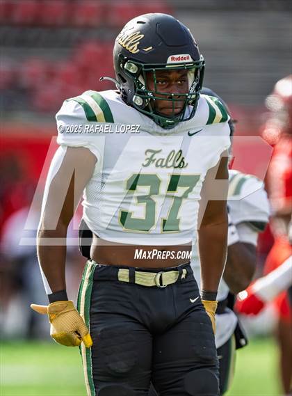 Thumbnail 2 in North Shore vs. Cypress Falls (UIL 6A D1 Football Regional) photogallery.