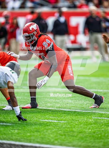 Thumbnail 3 in North Shore vs. Cypress Falls (UIL 6A D1 Football Regional) photogallery.