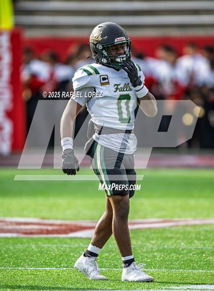 Thumbnail 3 in North Shore vs. Cypress Falls (UIL 6A D1 Football Regional) photogallery.