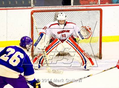 Thumbnail 2 in Christian Brothers vs. Chaminade photogallery.
